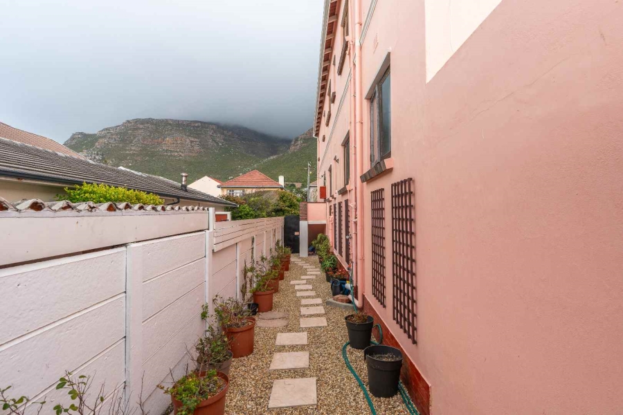 4 Bedroom Property for Sale in Muizenberg Western Cape